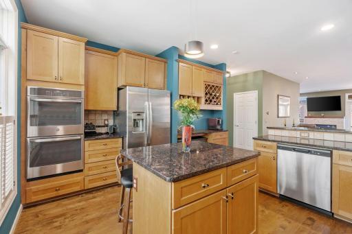 222 Ridgewood Avenue, Minneapolis, MN 55403