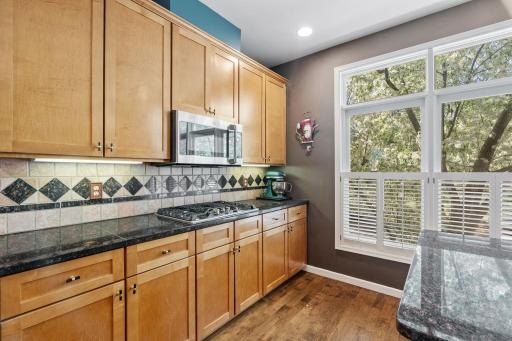 222 Ridgewood Avenue, Minneapolis, MN 55403