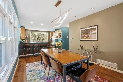 222 Ridgewood Avenue, Minneapolis, MN 55403