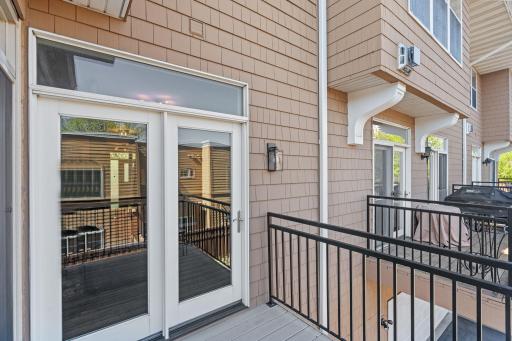 222 Ridgewood Avenue, Minneapolis, MN 55403