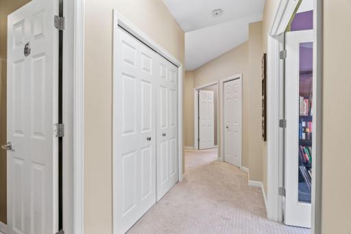 222 Ridgewood Avenue, Minneapolis, MN 55403