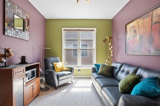 222 Ridgewood Avenue, Minneapolis, MN 55403