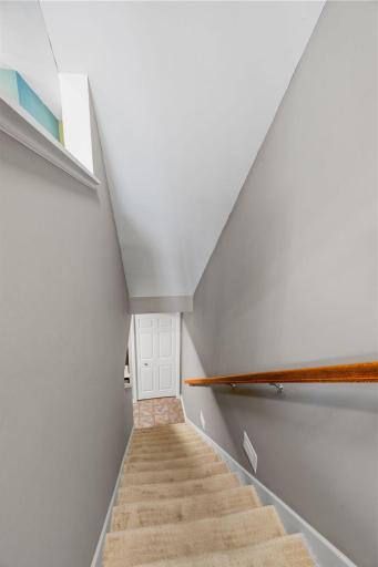 222 Ridgewood Avenue, Minneapolis, MN 55403