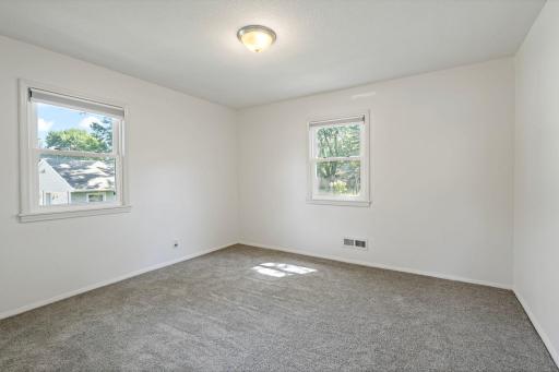 853 Minnesota Street S, Shakopee, MN 55379