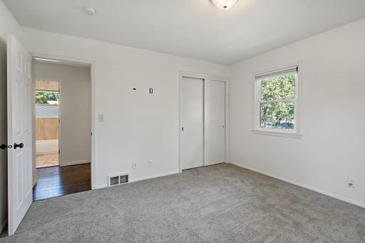853 Minnesota Street S, Shakopee, MN 55379