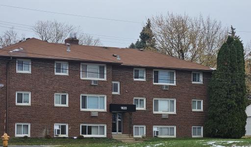 1820 Bromley Street, South Saint Paul, MN 55075