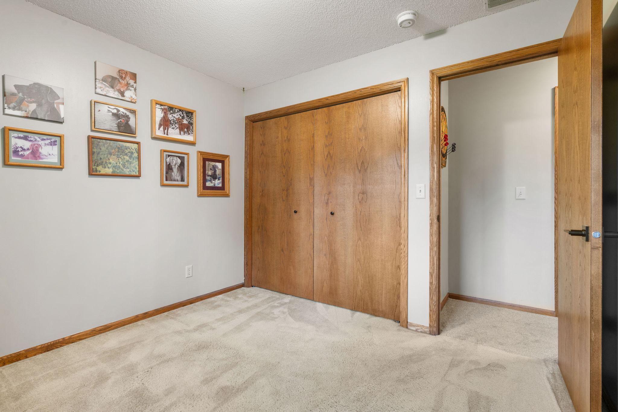 30-web-or-mls-9069 Jeffery Ave S-30.jpg