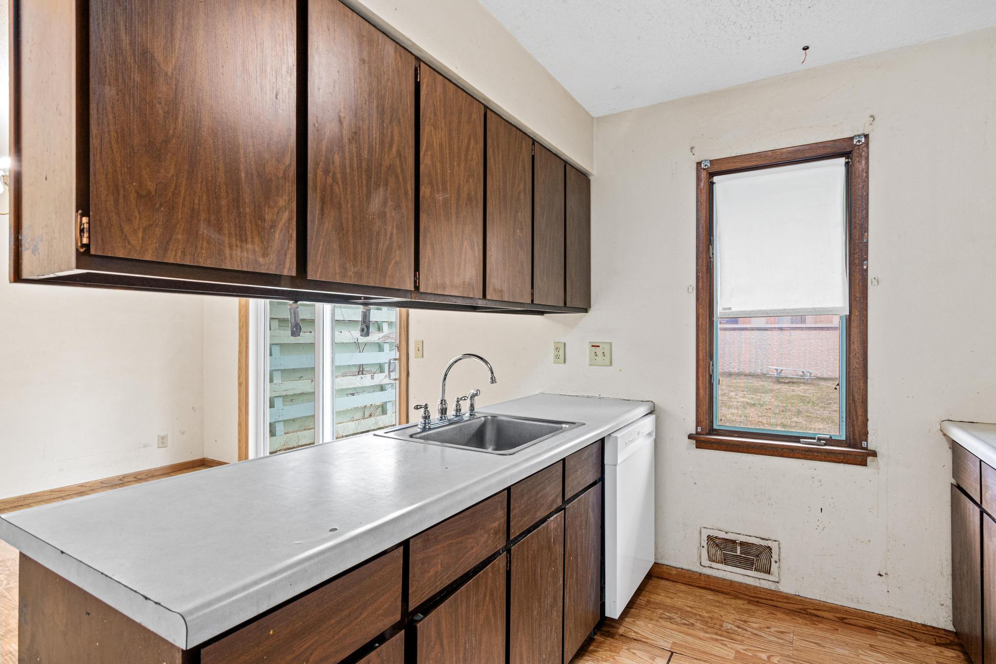 8101 Yates Ave N, Minneapolis-8.jpg