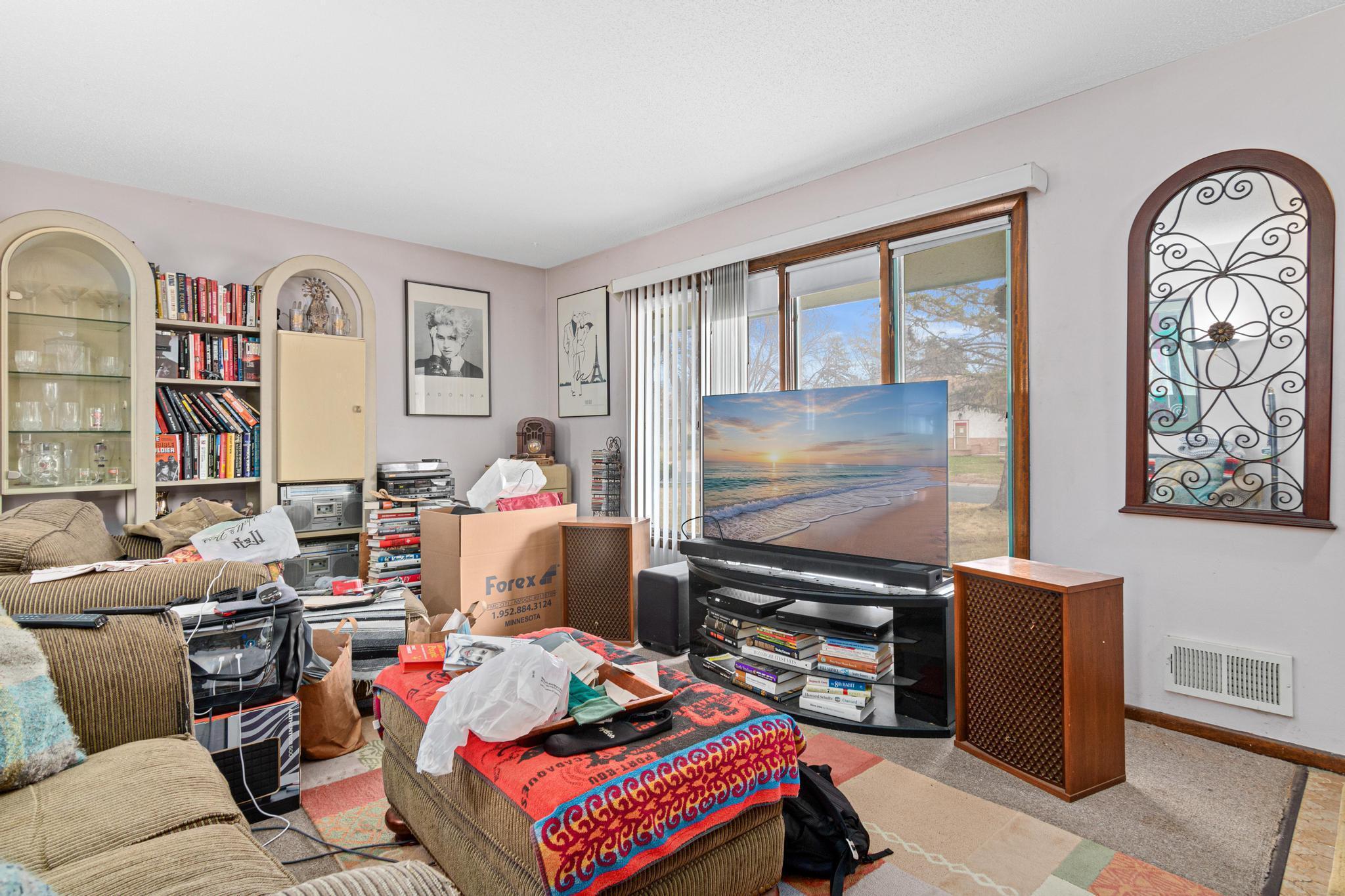 8101 Yates Ave N, Minneapolis-12.jpg