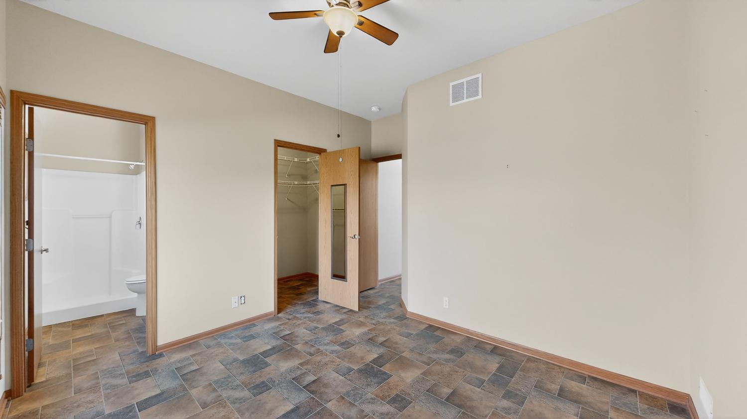 3 bed 2 bath patio home for sale 4320 Daffodil Ave SE Rochester MN 55904