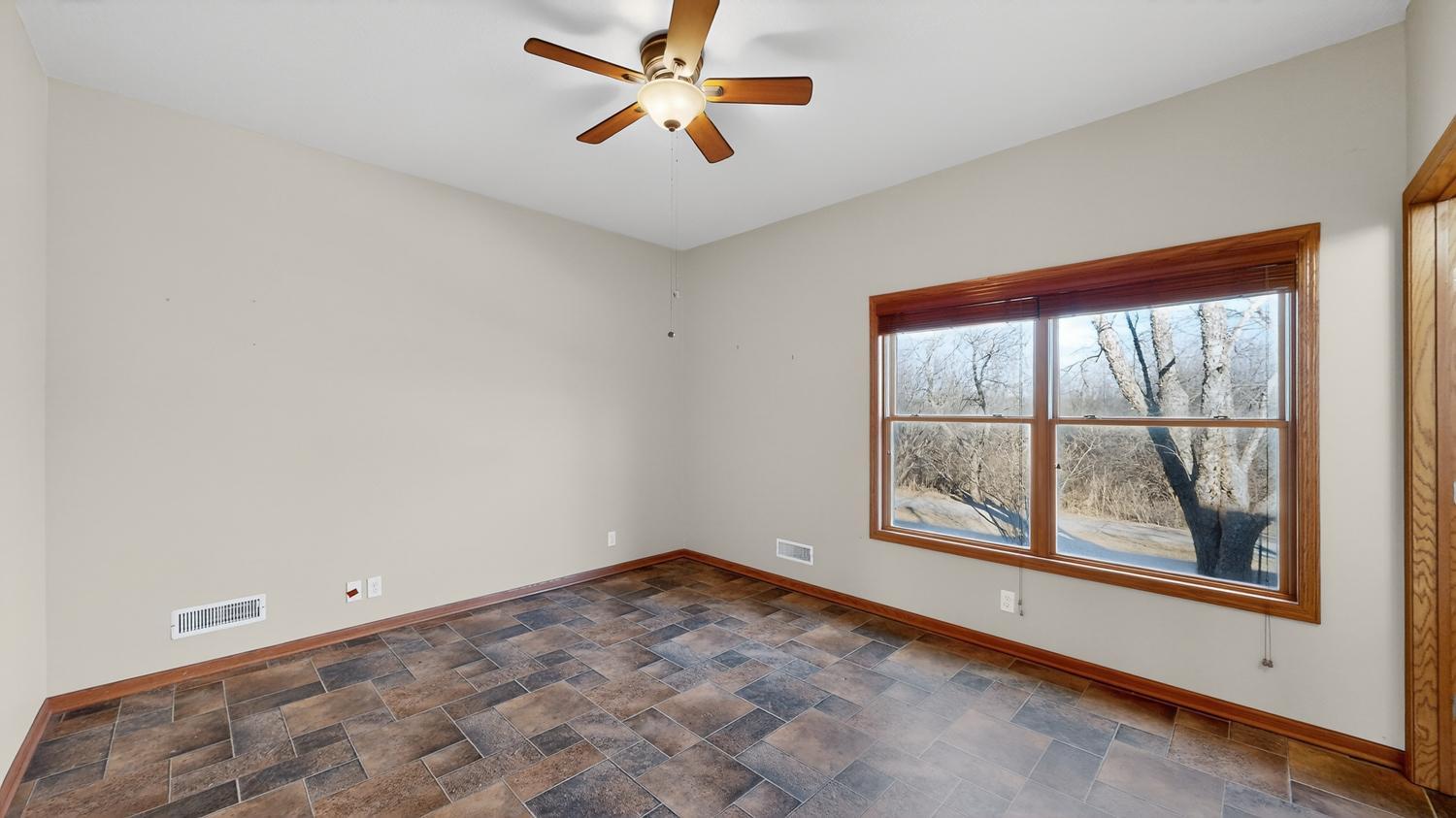 3 bed 2 bath patio home for sale 4320 Daffodil Ave SE Rochester MN 55904