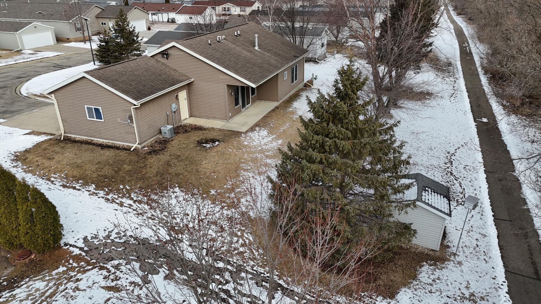 3 bed 2 bath patio home for sale 4320 Daffodil Ave SE Rochester MN 55904