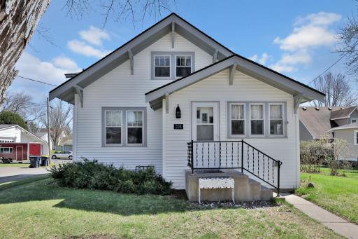 208 Center Avenue, Center City, MN 55012