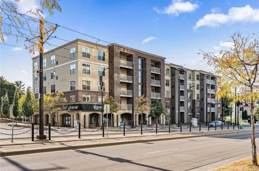 2900 University Avenue SE, 411, Minneapolis, MN 55414