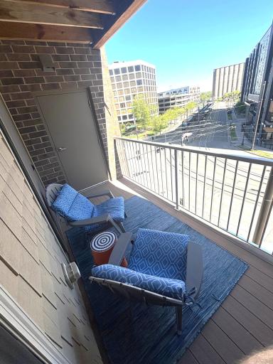 2900 University Avenue SE, 411, Minneapolis, MN 55414