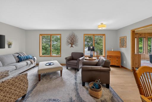Livingroom with windows views to the lake incredible views