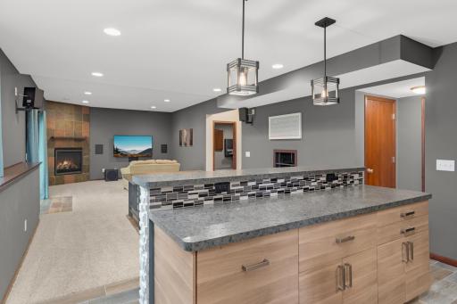 19350 Canby Court, Farmington, MN 55024