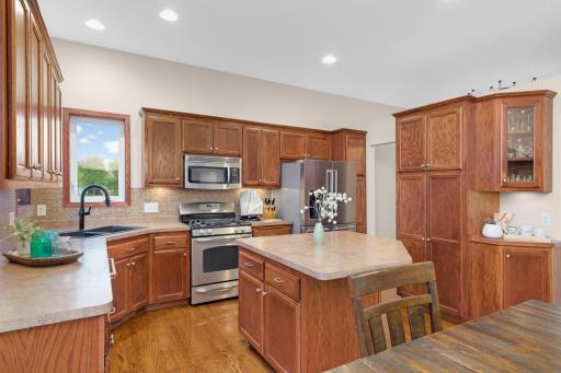 19350 Canby Court, Farmington, MN 55024