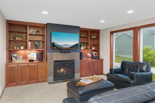 19350 Canby Court, Farmington, MN 55024