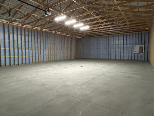 Model Unit: Lift Master Overhead Door Opener.JPG