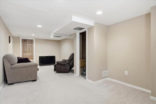 Flexible layout for seating, entertainment, or a home office.