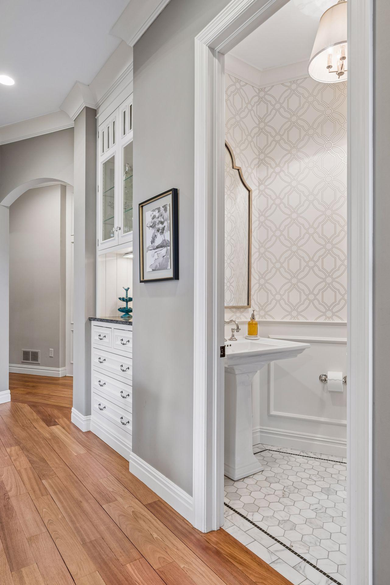 14520 4th Avenue North - Spacecrafting - 0034.jpg