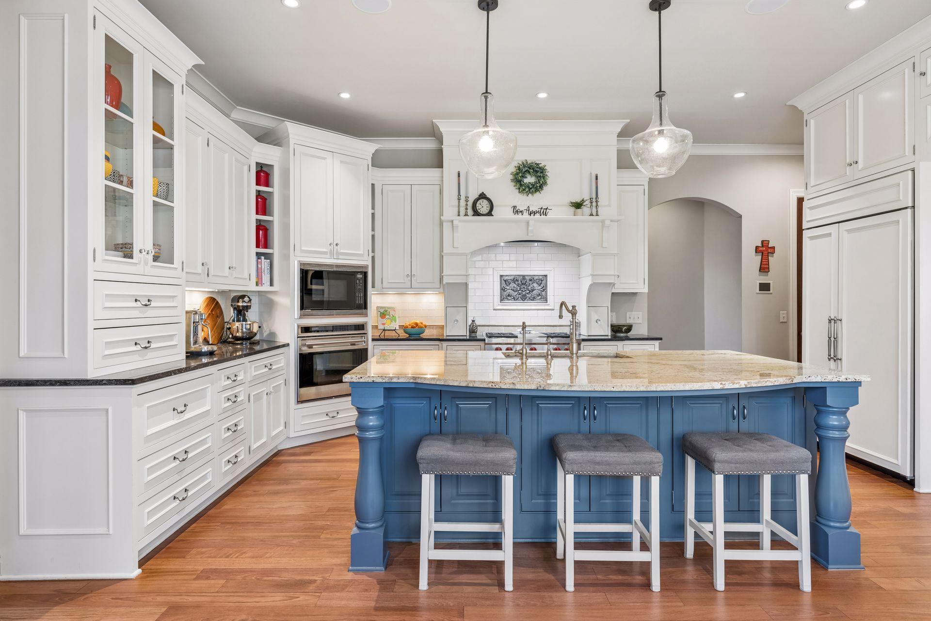 14520 4th Avenue North - Spacecrafting - 0022.jpg