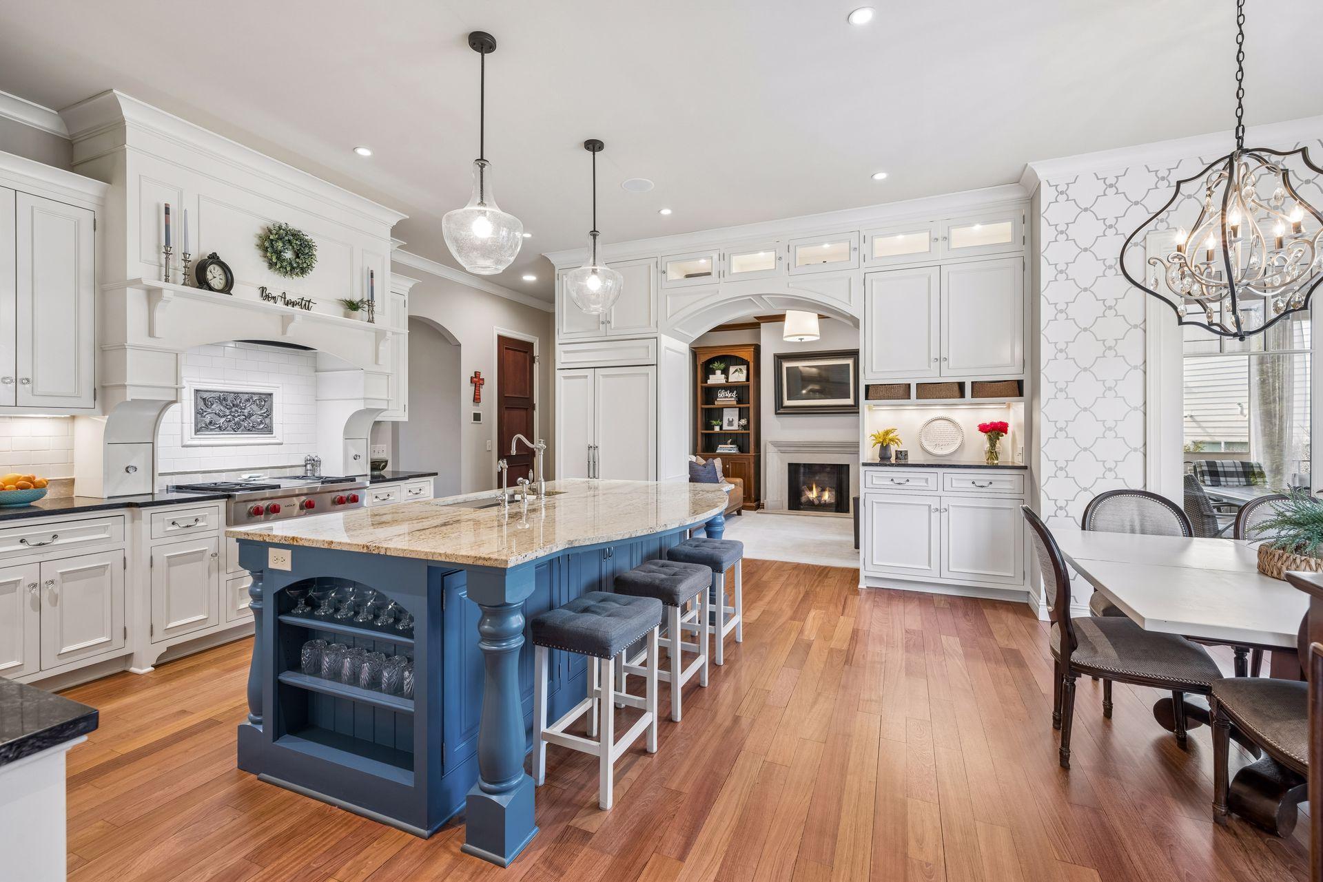 14520 4th Avenue North - Spacecrafting - 0019.jpg