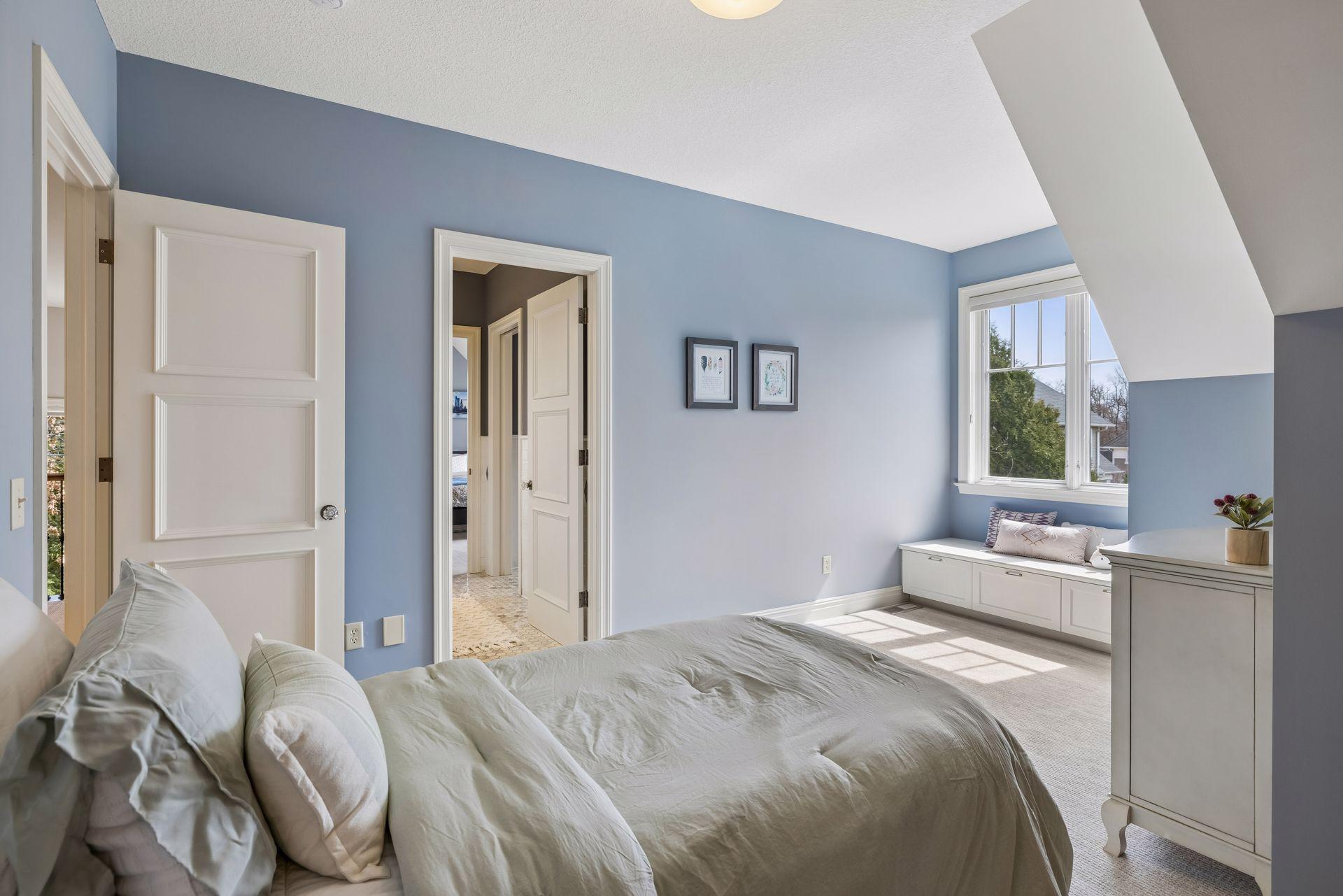 14520 4th Avenue North - Spacecrafting - 0050.jpg