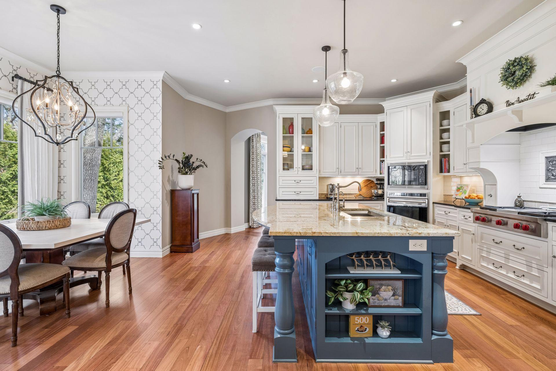 14520 4th Avenue North - Spacecrafting - 0021.jpg