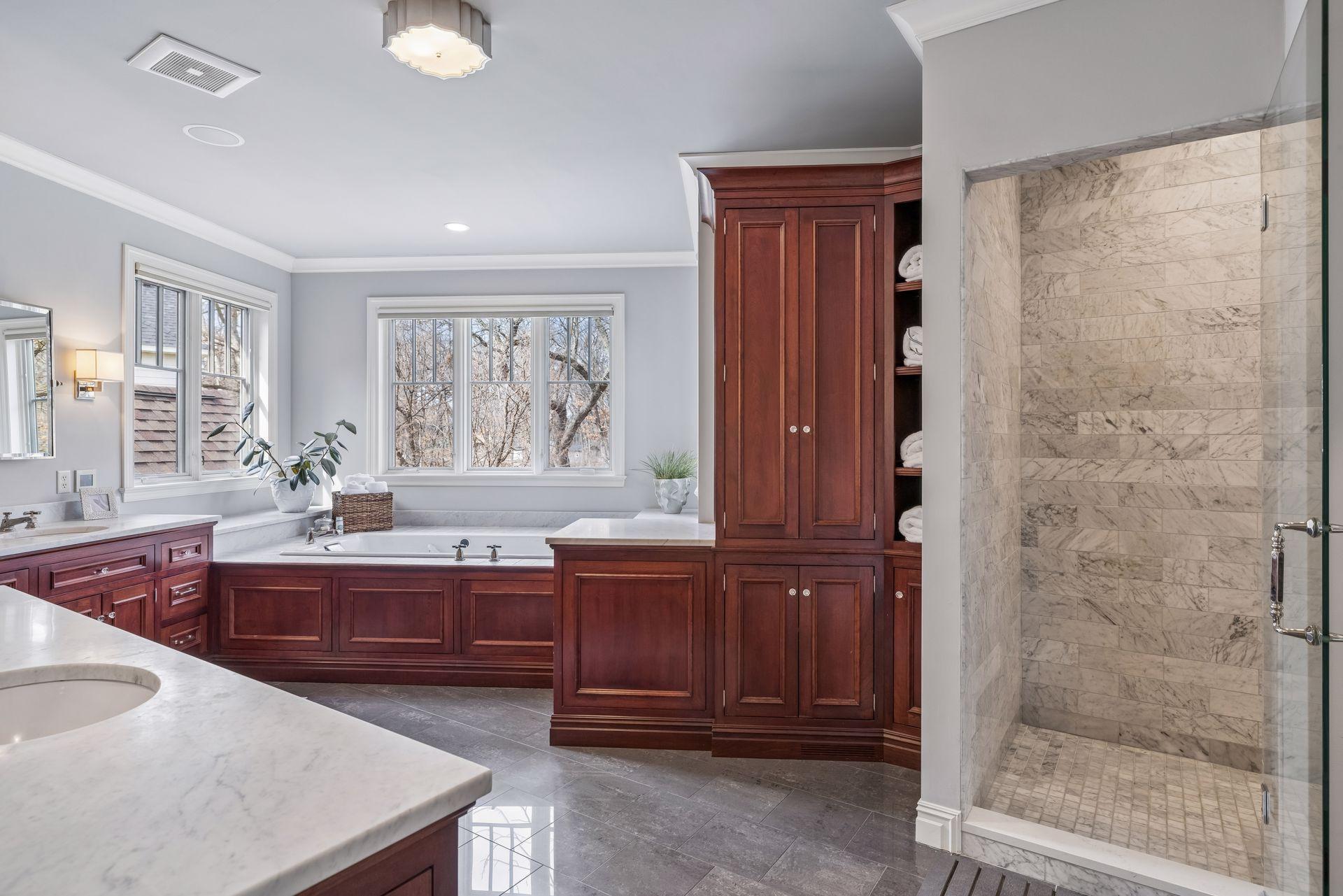 14520 4th Avenue North - Spacecrafting - 0043.jpg