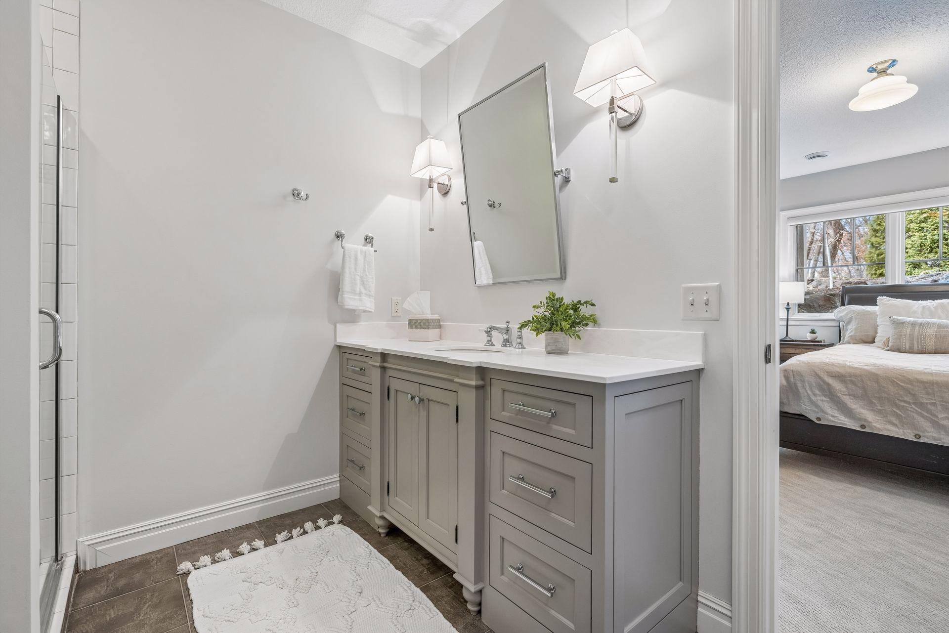 14520 4th Avenue North - Spacecrafting - 0071.jpg