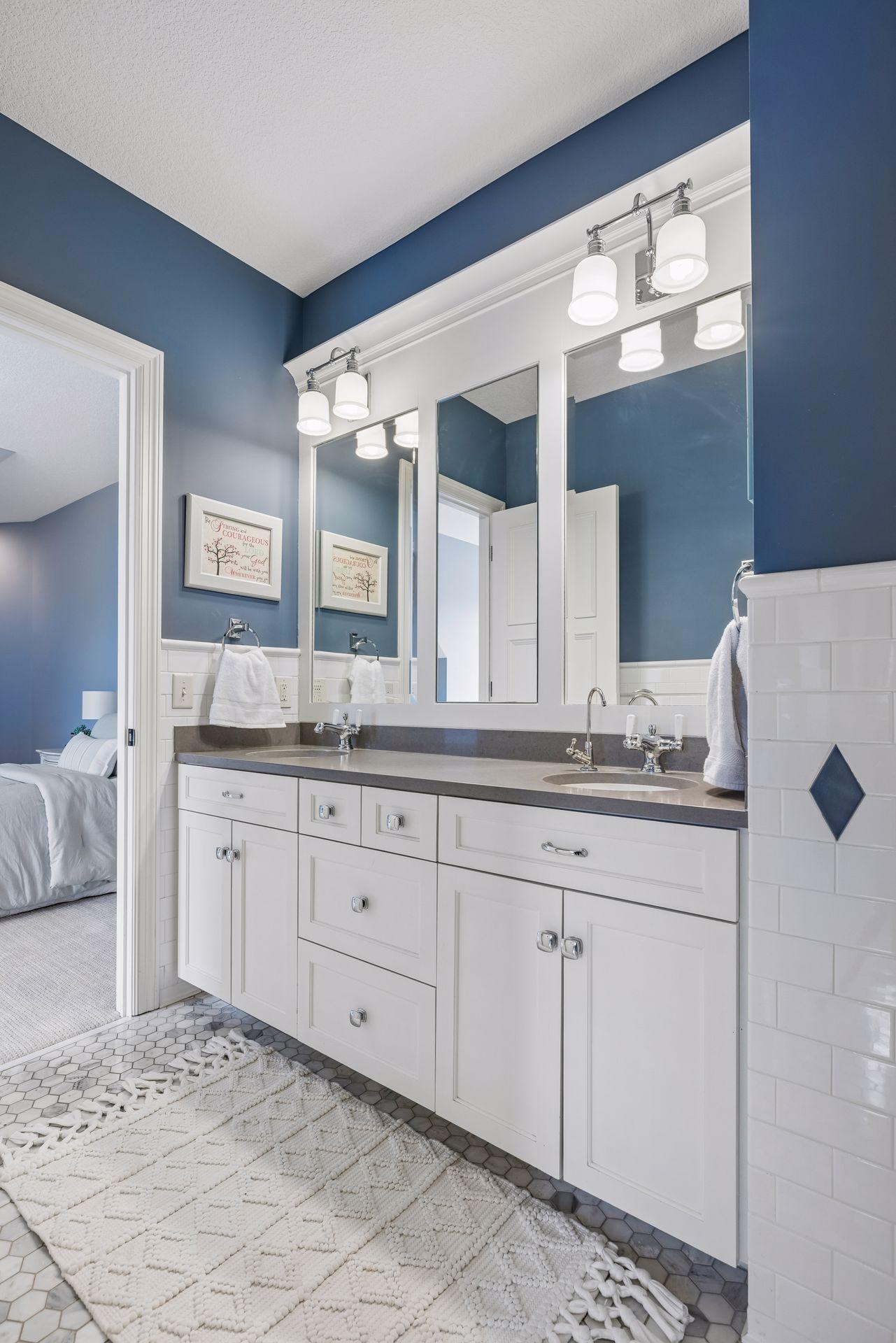 14520 4th Avenue North - Spacecrafting - 0052.jpg