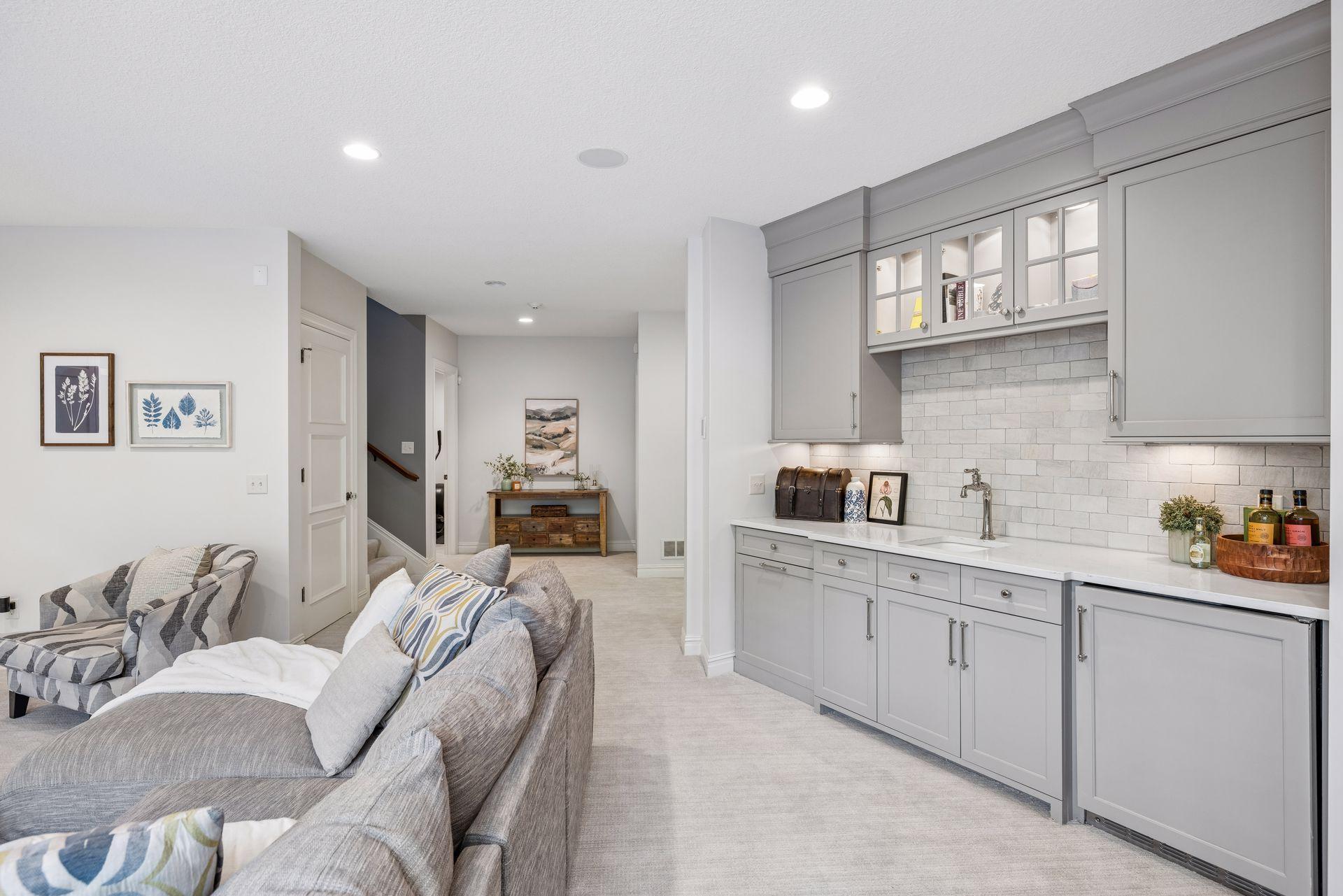 14520 4th Avenue North - Spacecrafting - 0068.jpg