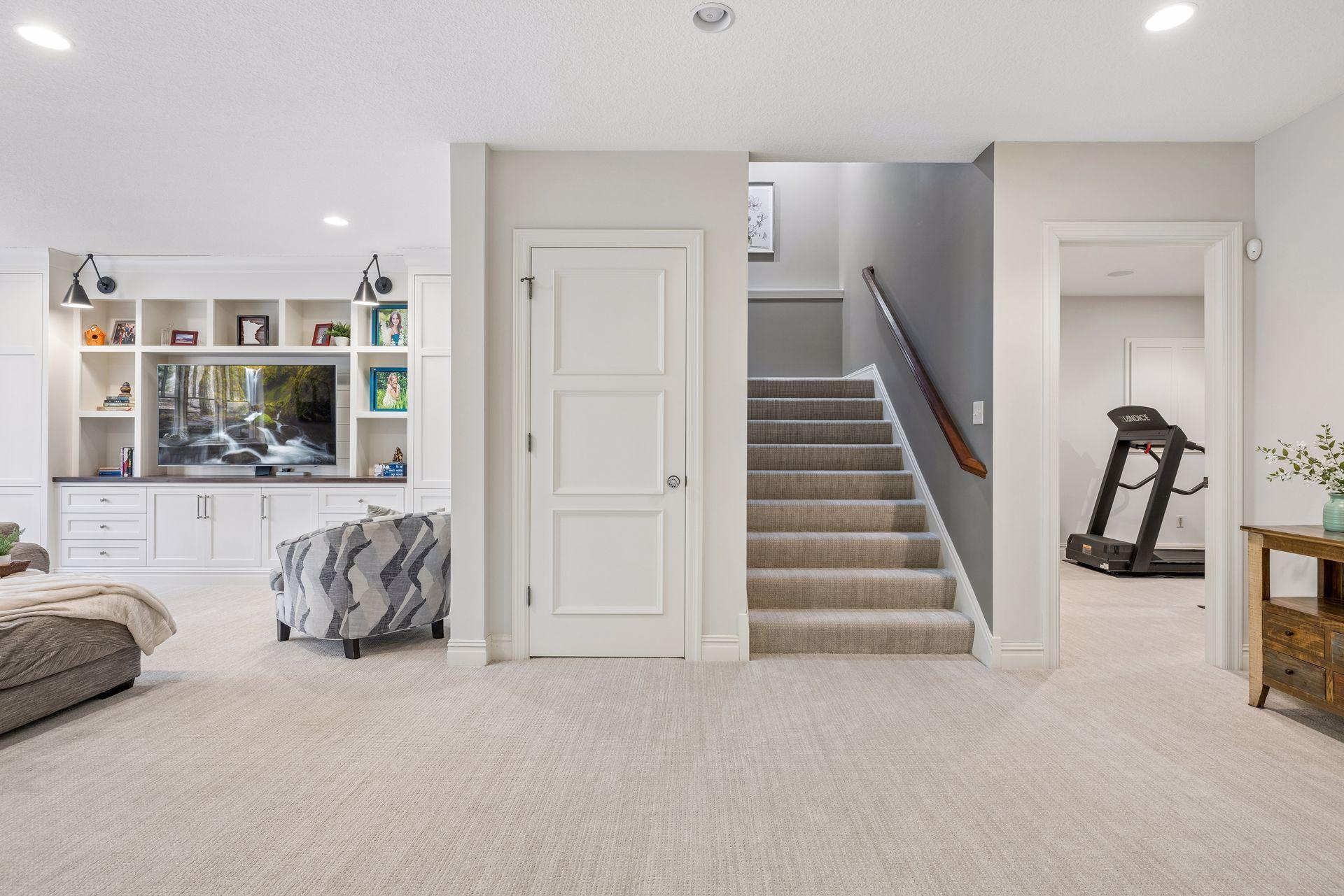 14520 4th Avenue North - Spacecrafting - 0062.jpg