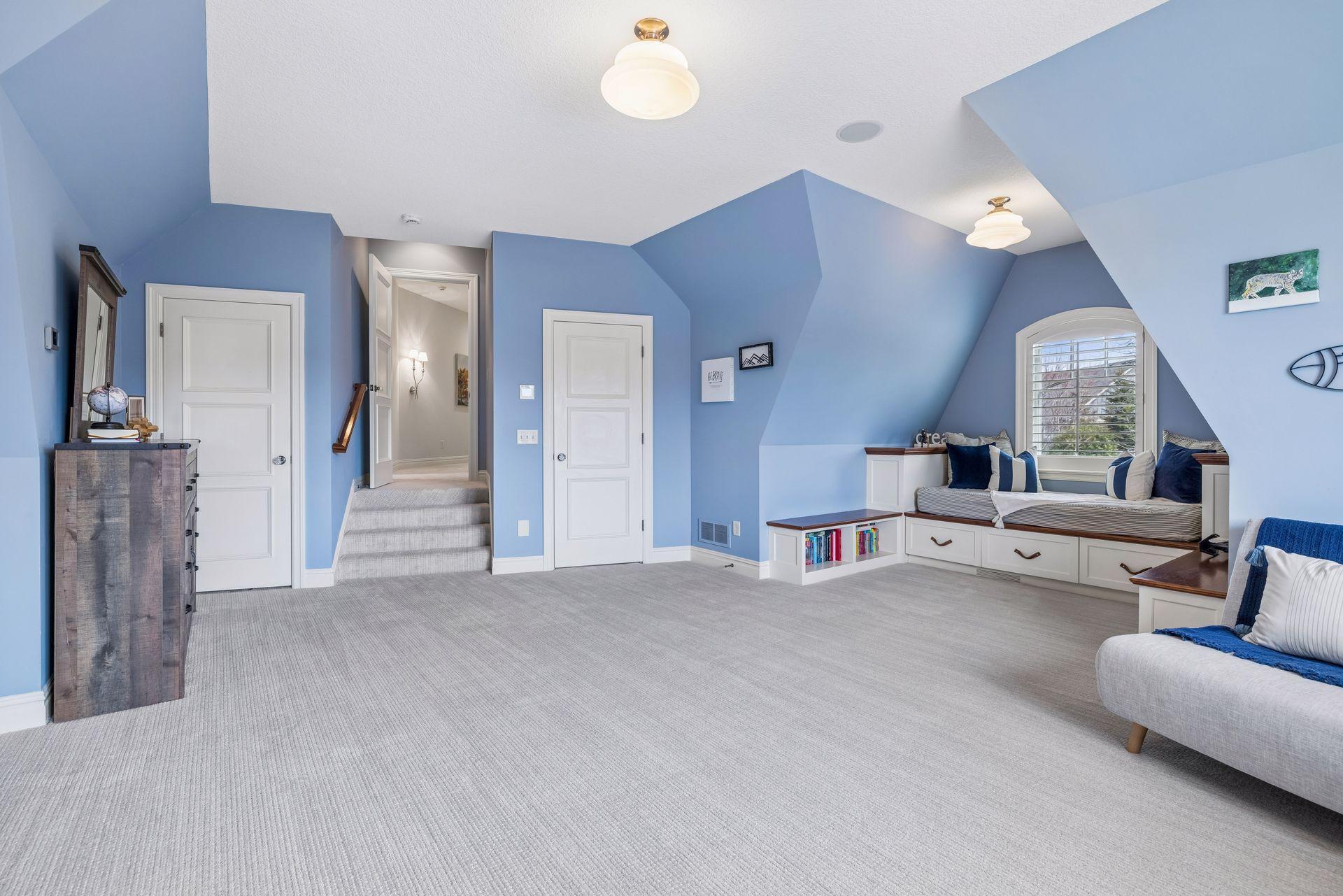 14520 4th Avenue North - Spacecrafting - 0055.jpg