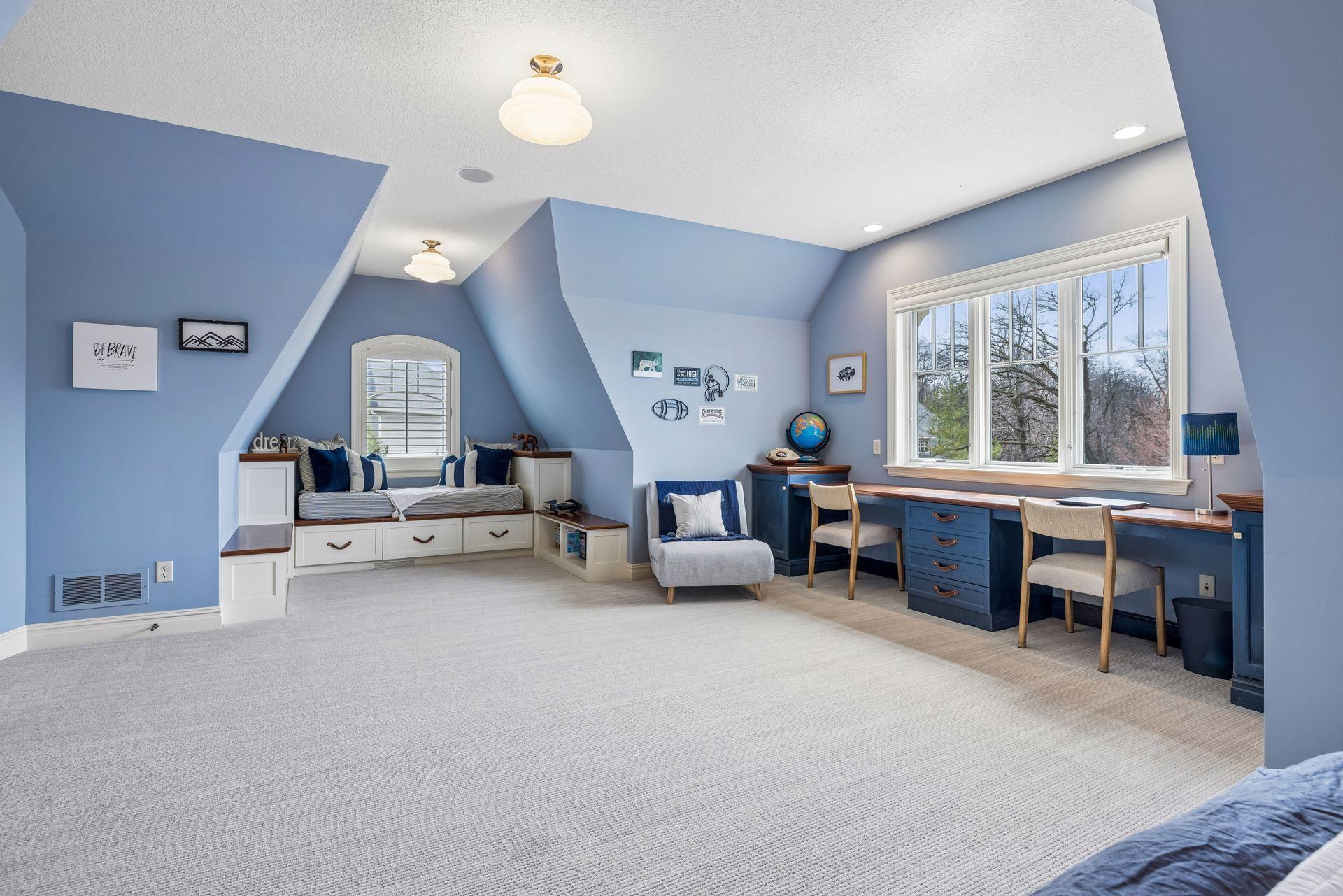 14520 4th Avenue North - Spacecrafting - 0057.jpg