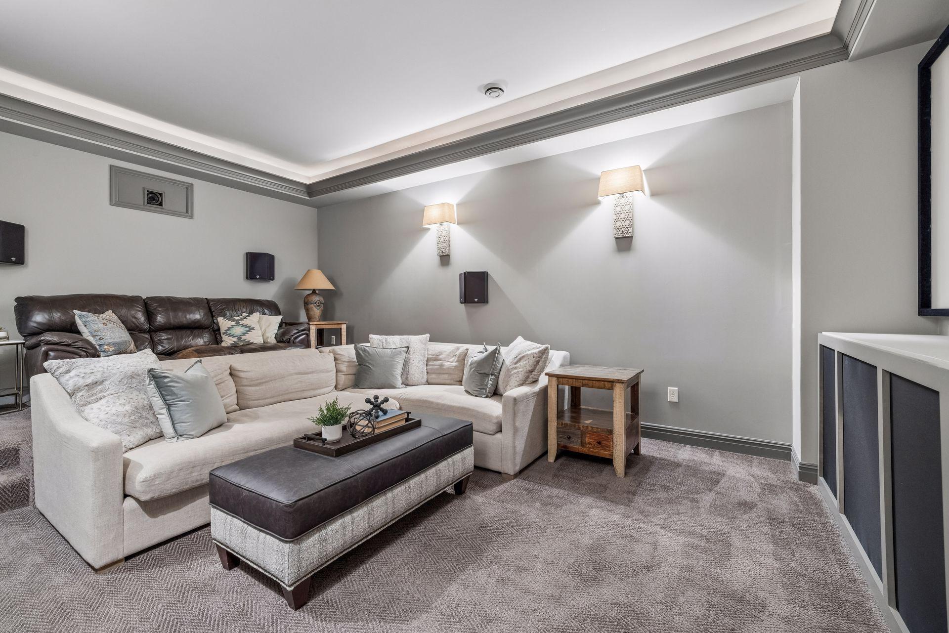 14520 4th Avenue North - Spacecrafting - 0073.jpg