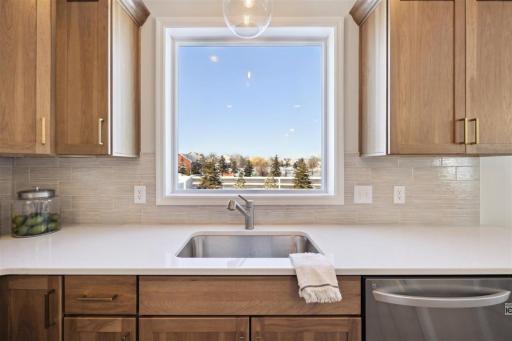 Photos are of a similar "Marquee". Options & Selections may vary.