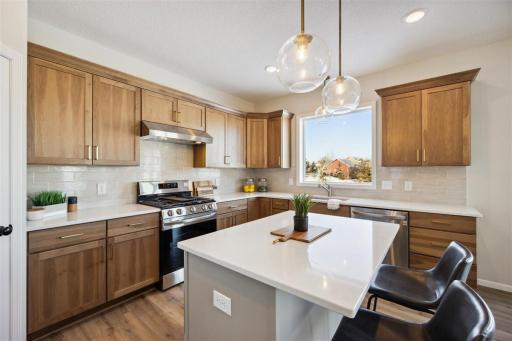 Photos are of a similar "Marquee". Options & Selections may vary.