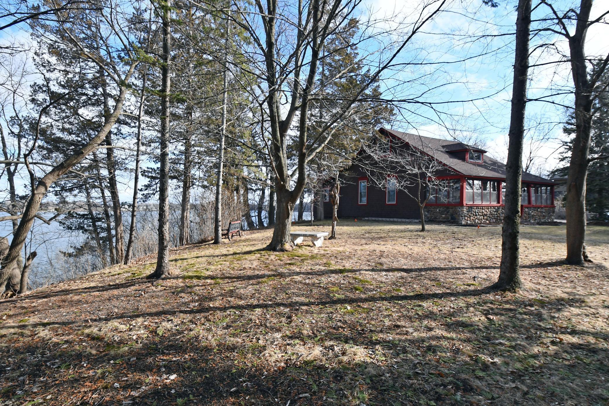 a front-side view little green DSC_0607 copy.jpg