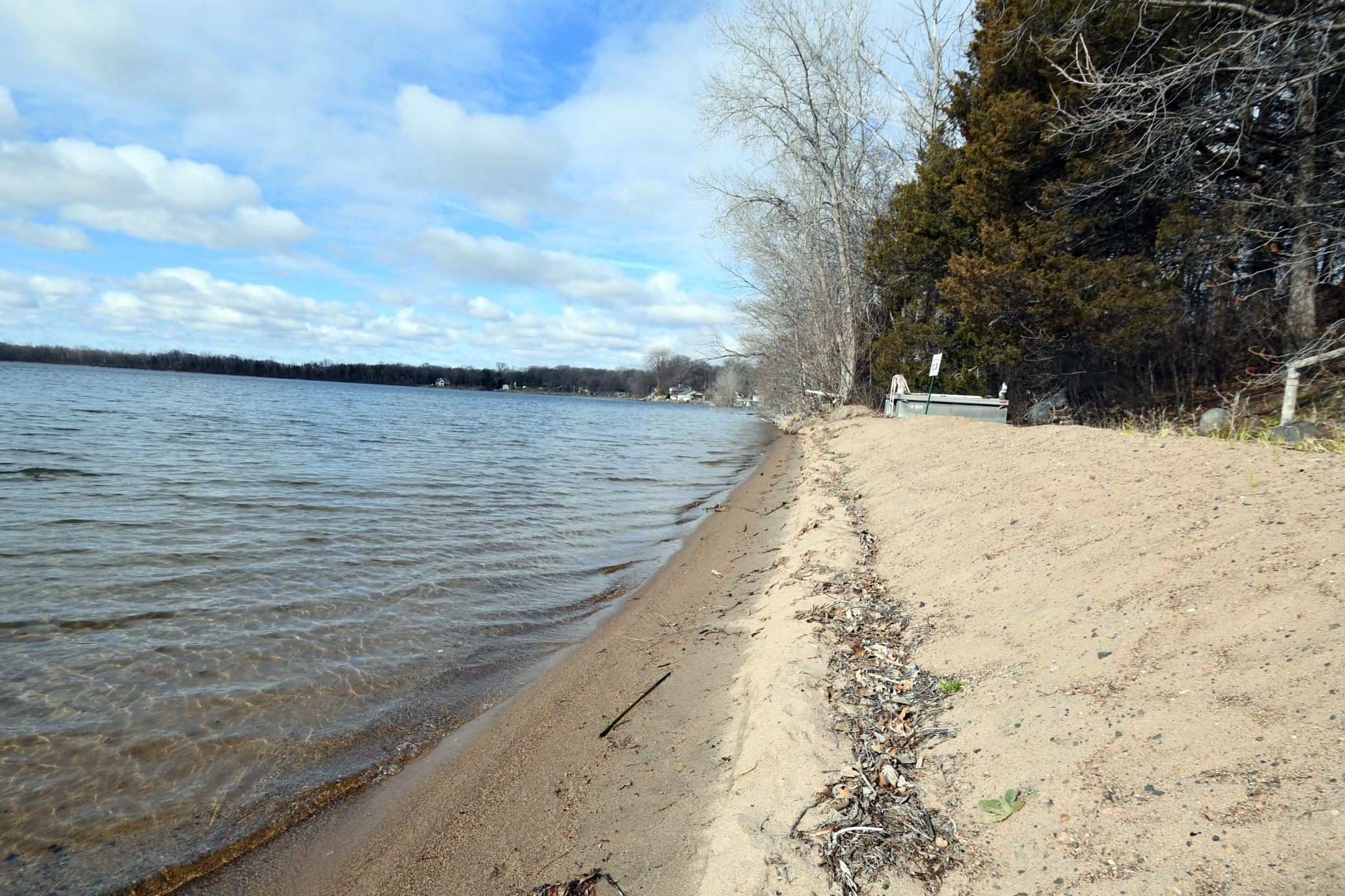 a beach DSC_0628 copy.jpg