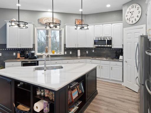 1603 Goldenrod Ct Northfield MN 55057 USA-012-019-012-MLS_Size.jpg