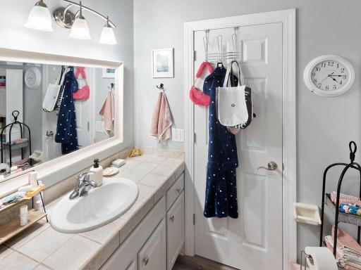 1603 Goldenrod Ct Northfield MN 55057 USA-024-028-024-MLS_Size.jpg