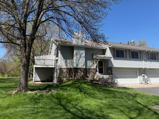 615 Evergreen Drive, Burnsville, MN 55337