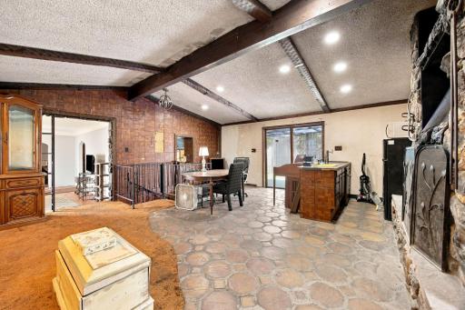 spacious great room with wet bar.