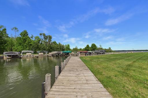 454 Wagon Wheel Drive SE, 17, Bemidji, MN 56601