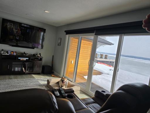 742 Shorewood Drive, Detroit Lakes, MN 56501