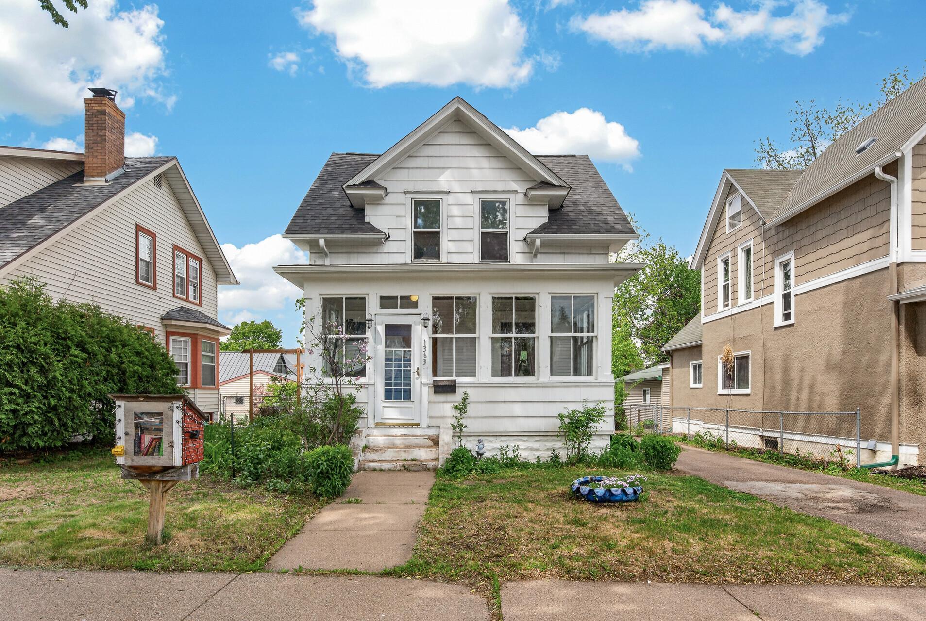 Welcome to 1363 Thomas Ave!