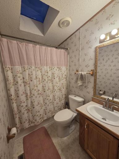 204 E 4th Street, Donnelly, MN 56235